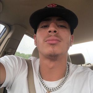 Meet your Posher, Omar